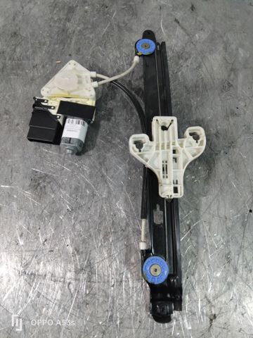 1K0959703E Motor del elevalunas de la puerta trasera izquierda  en stock Castellón