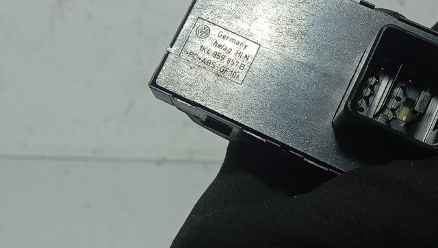 Unidad de control elevalunas delantera izquierda 1K4959857B VAG