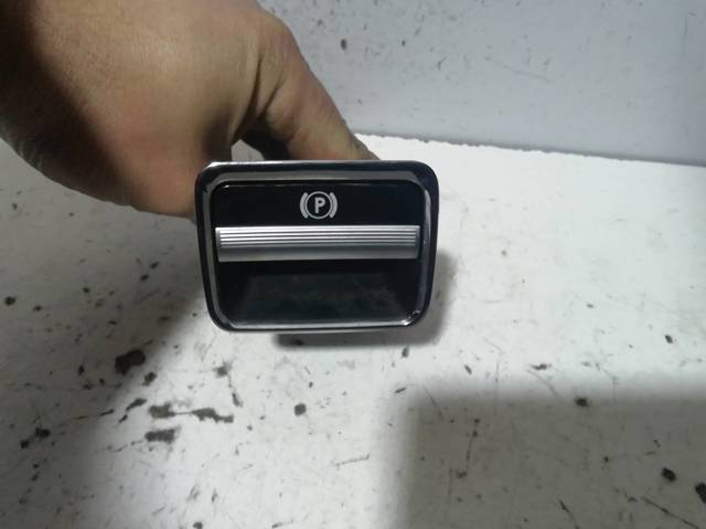 2215401445 Mercedes
