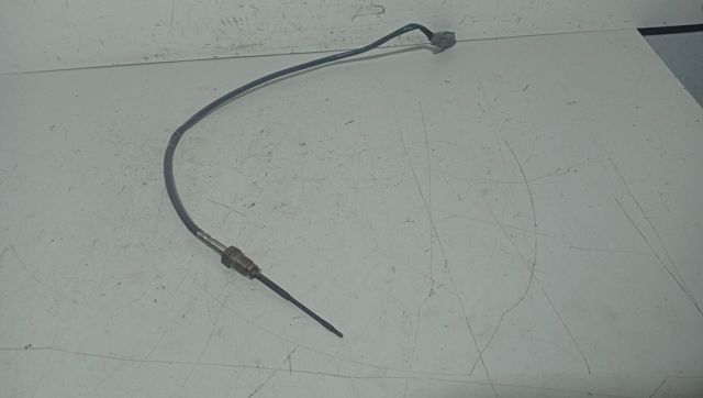 Sensor de temperatura de gases de escape antes del filtro de partículas 226401632R NISSAN