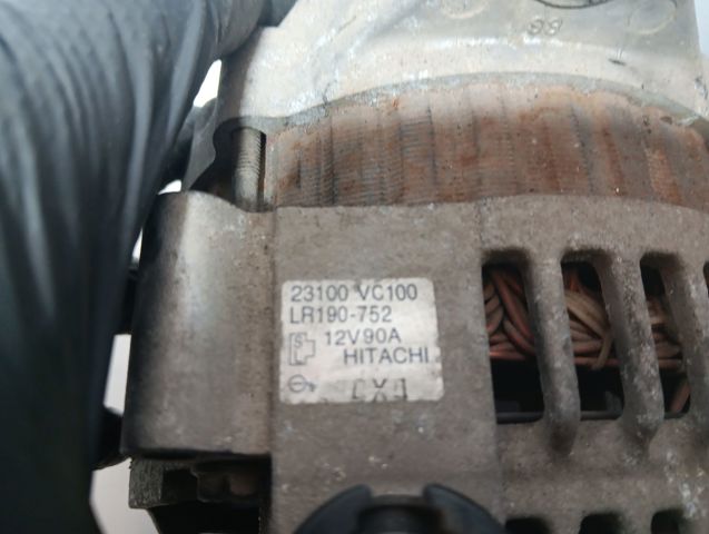 Alternador del motor 23100VC100 NISSAN