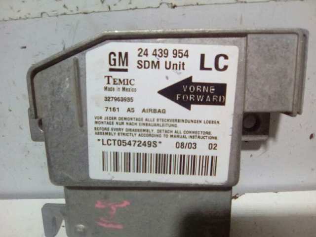 24439954 Opel