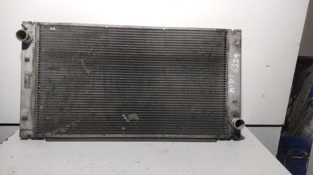 Radiador de água 275127504 BMW
