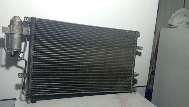 Radiador de aire acondicionado 30676414 VOLVO
