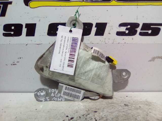 30826833104G BMW