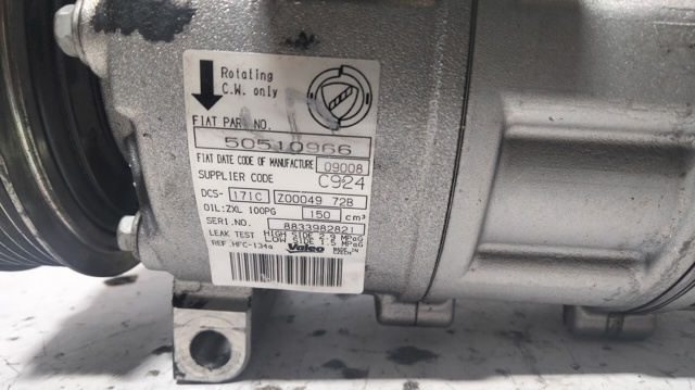 Compresor climatizador 50510966 FIAT