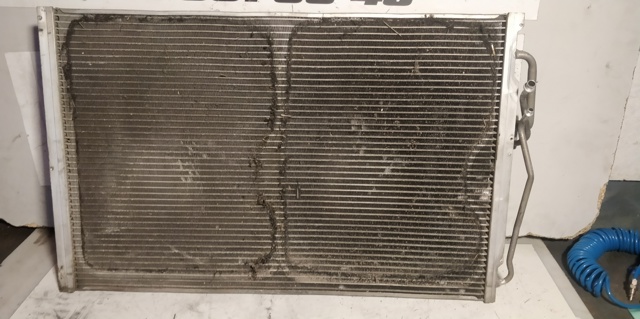 Comprar Condensador de aire acondicionado Opel Omega  25, 26, 27 a bajo precio