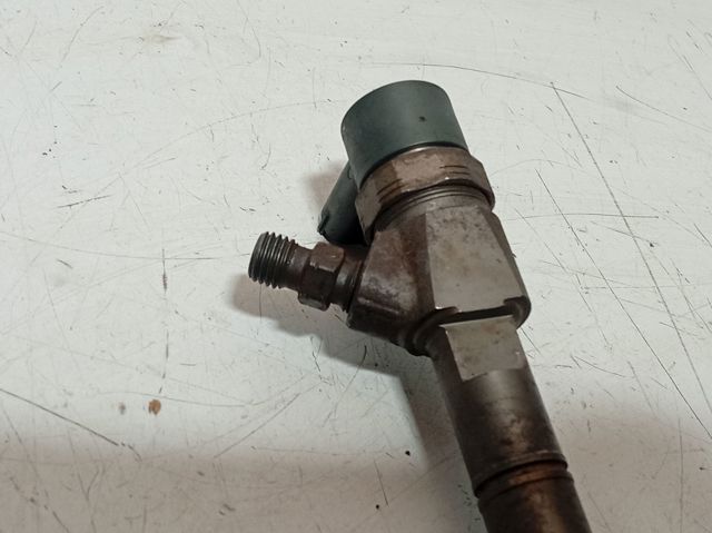 Inyector de combustible 55577668 OPEL