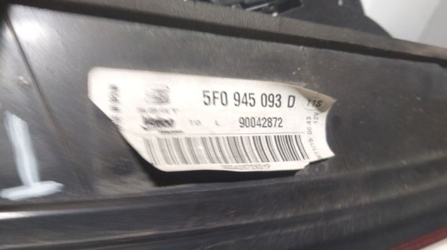 Piloto trasero interior izquierdo 5F0945093D VAG