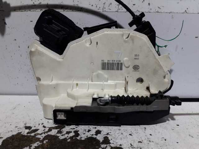 VAG 5K4839016Q Cerradura de la puerta trasera derecha  en stock Salamanca