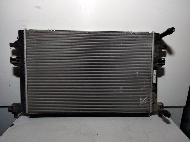 VAG 5Q0121251GB Radiador adicional de refrigeración del motor  comprar en Ponferrada
