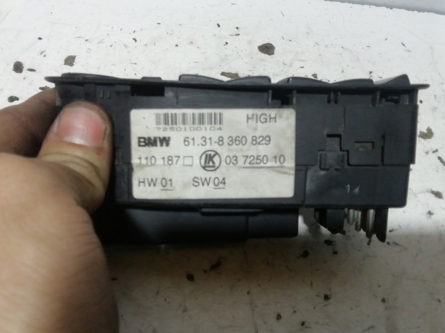 61318360829 BMW
