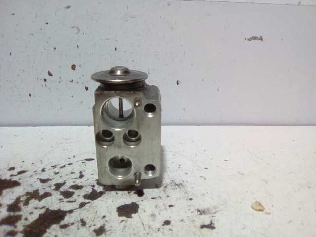 Válvula TRV, aire acondicionado  64119182512 BMW