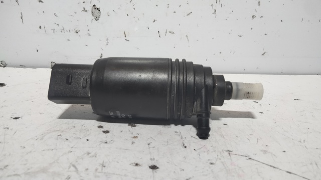Bomba de agua de lavado, lavado de parabrisas, delantera 67127199567 BMW