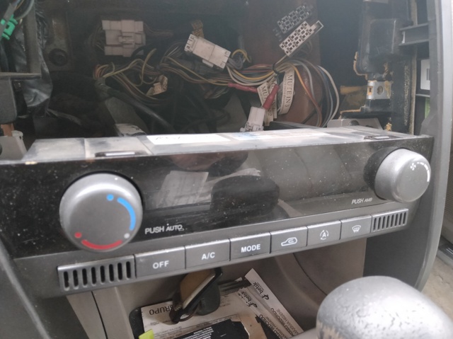 6870009020 Unidad de control aire acondicionado  en stock Sabadell