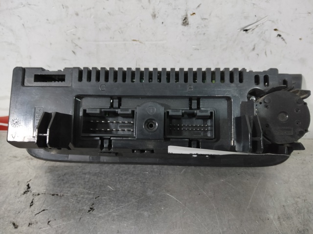 6J0820043 VAG