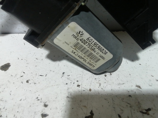 6Q1959802A VAG