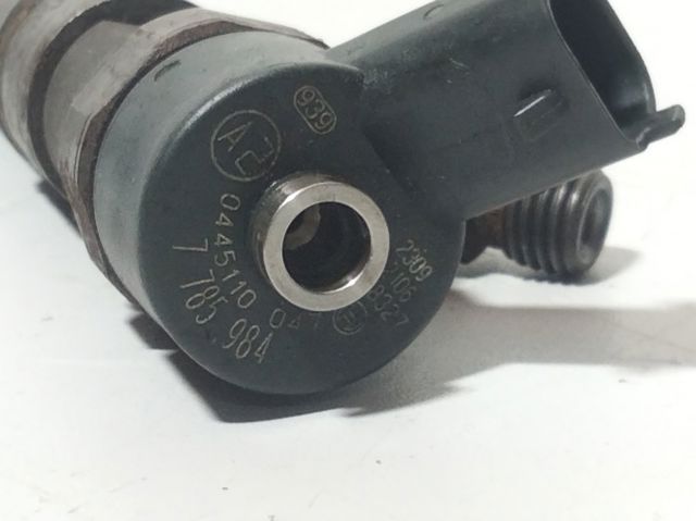 7785984 BMW