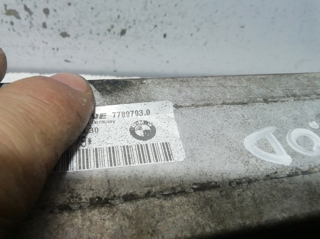 Radiador de aire, intercooler 77897930 BMW