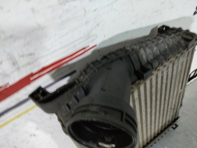 Radiador de aire de admisión 7L6145803D VAG