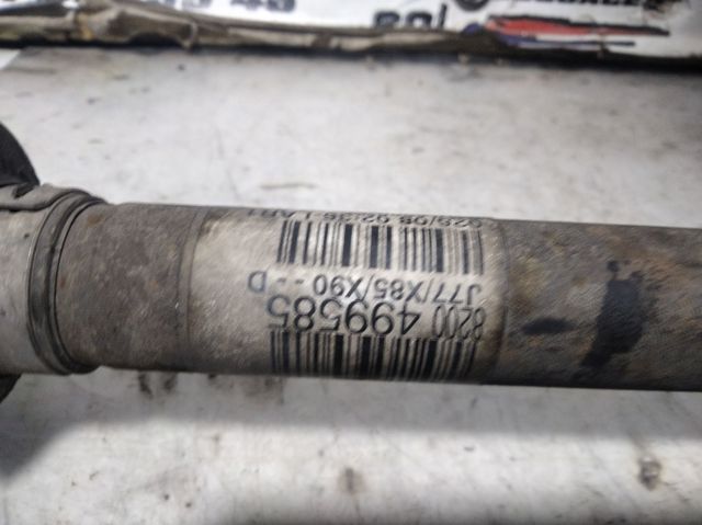 8200499585 Renault (RVI)