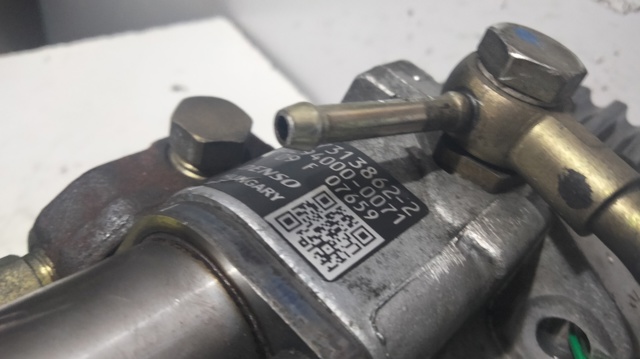 Bomba de inyección 8973138622 OPEL