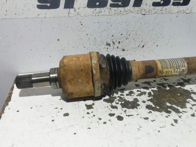 PEUGEOT 9637117780  en stock Terrassa