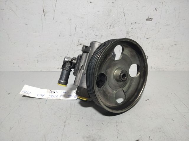 Bomba servodireccion 9640830580 PEUGEOT
