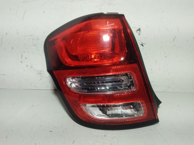 Piloto trasero exterior izquierdo 9673805480 PEUGEOT
