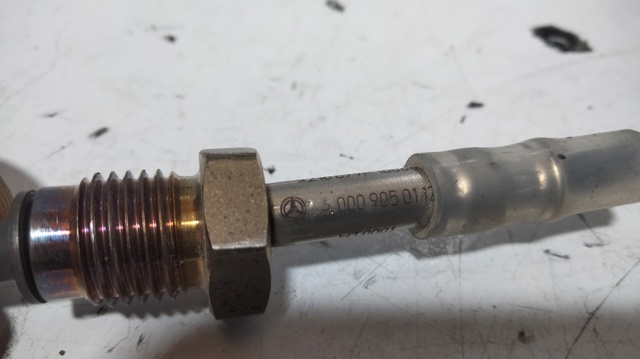 MERCEDES A0009050112 Sensor de temperatura de gases de escape antes del catalizador  en stock Salamanca