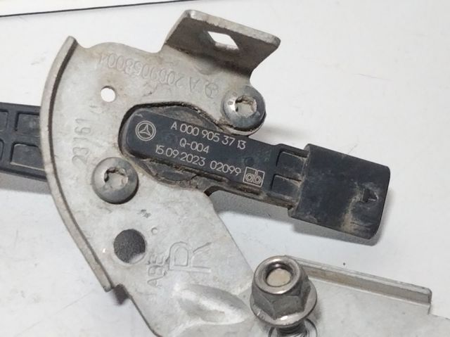 A0009053713 MERCEDES  disponible Vigo