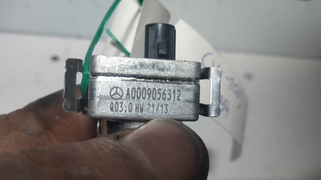 A0009056312 Mercedes