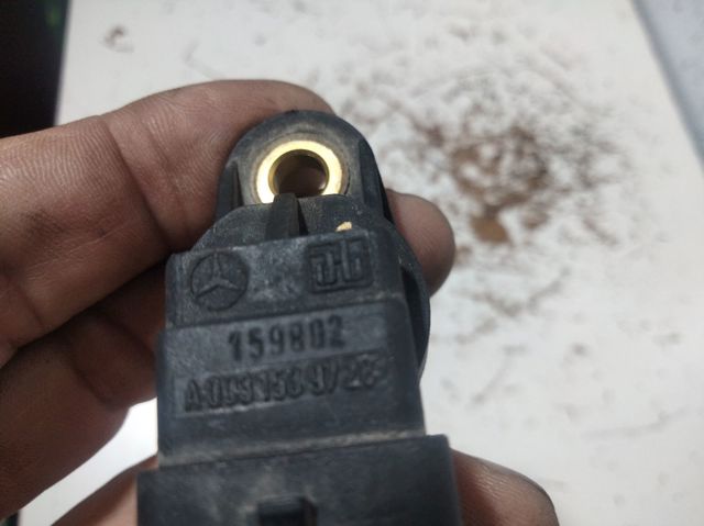 Sensor posición arbol de levas A0031539728 MERCEDES