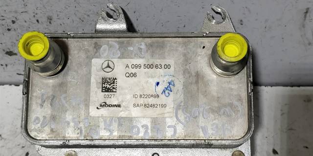A0995006300 MERCEDES Radiador de refrigeración de la transmisión  en stock Córdoba