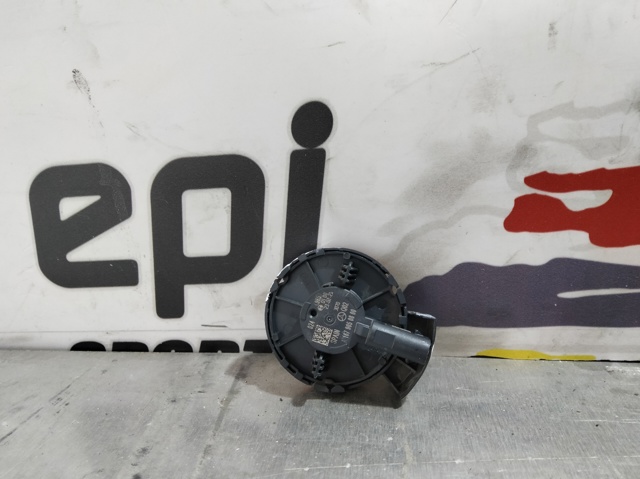 MERCEDES A1679050800 Sensor de airbag delantero  en stock Valencia
