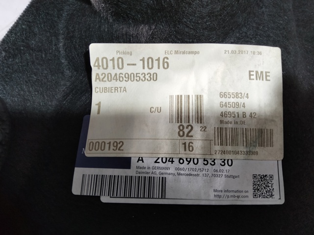 A2046905330 MERCEDES Guardalodo interior derecho, aleta trasera  en stock Córdoba
