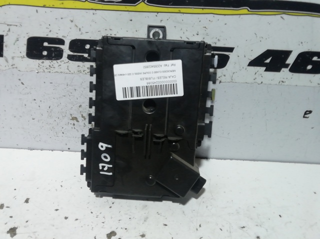 MERCEDES A2055402850 Caja de fusibles  disponible Lugo