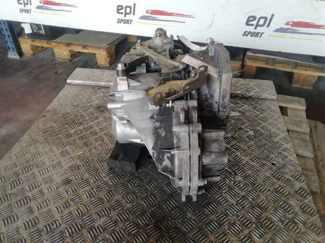 F40 FIAT Caja de cambios  en stock Gandía