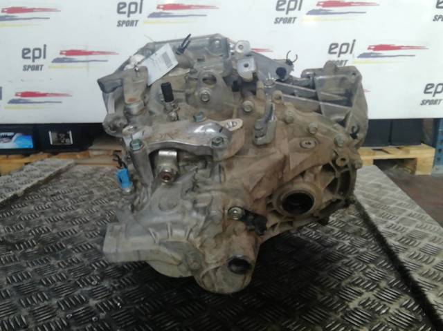 JG71 NISSAN Caja de cambios manual completa  comprar en Lleida