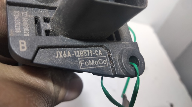 JX6A12B579CA Ford