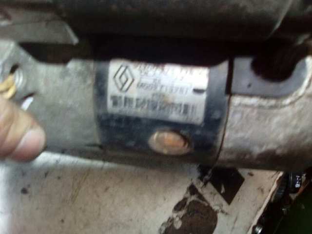 Burro de arranque  M002T13281 RENAULT