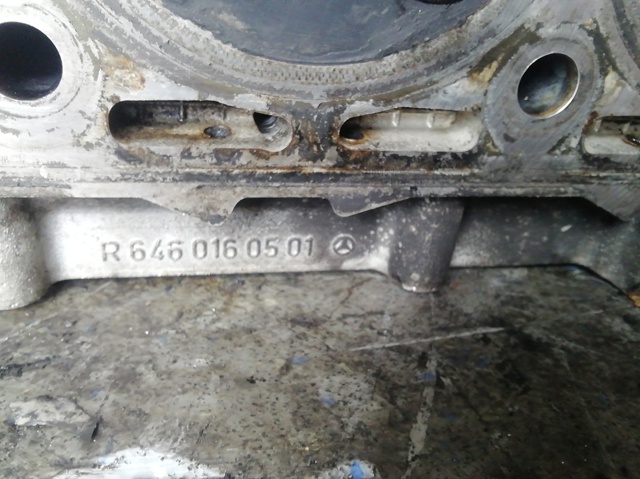 Culata de motor R6460160501 MERCEDES