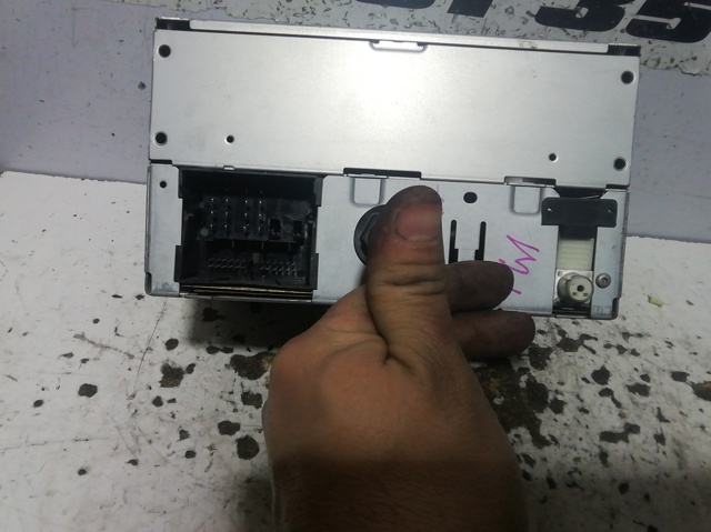 VP6M2F18C821AG Ford