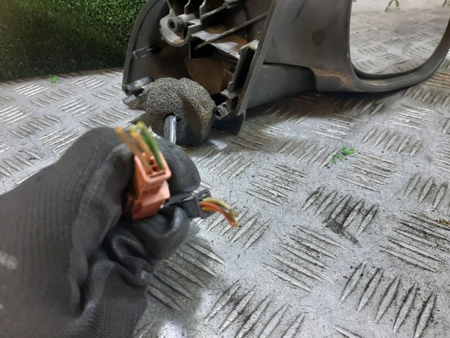Espejo de retrovisor derecho Citroen C3 I FC segundo mano
