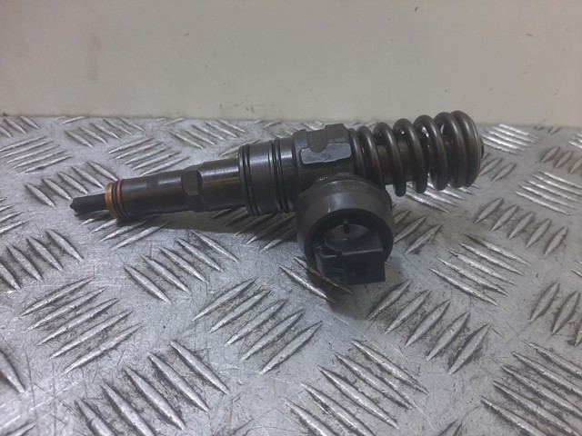 Comprar Inyector de combustible Seat Leon II 1P1 a bajo precio
