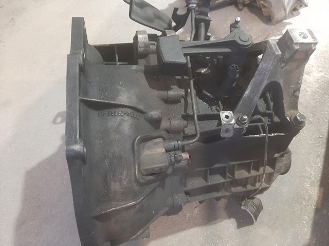 3M5R7F096YF Ford