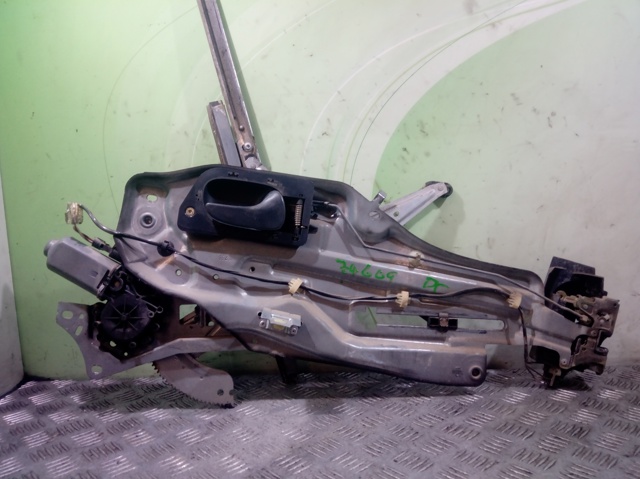 Mecanismo levanta, puerta delantera derecha Renault Laguna I (1993-2002)