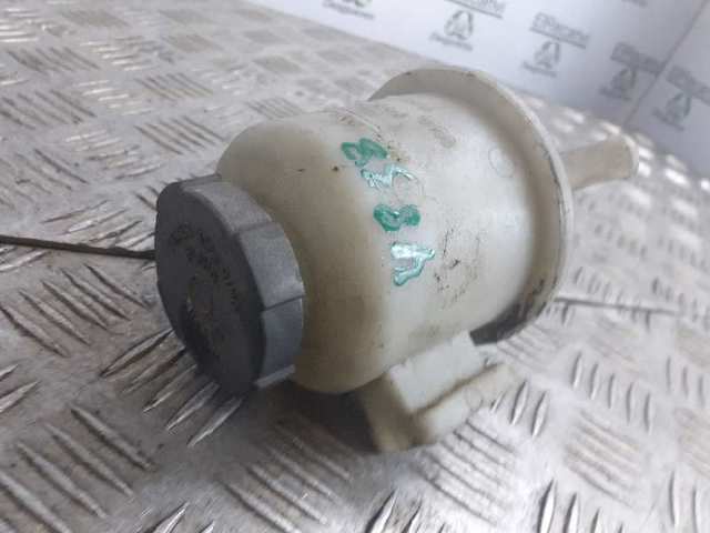 Comprar Depósito de la bomba de dirección asistida Nissan Pathfinder  R51M a bajo precio