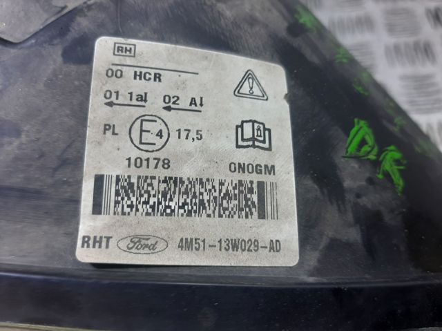 Faro derecho para Ford Focus CA5