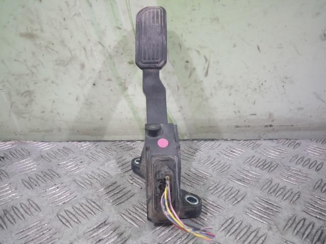 Comprar Pedal del acelerador Toyota Avensis T27 a bajo precio